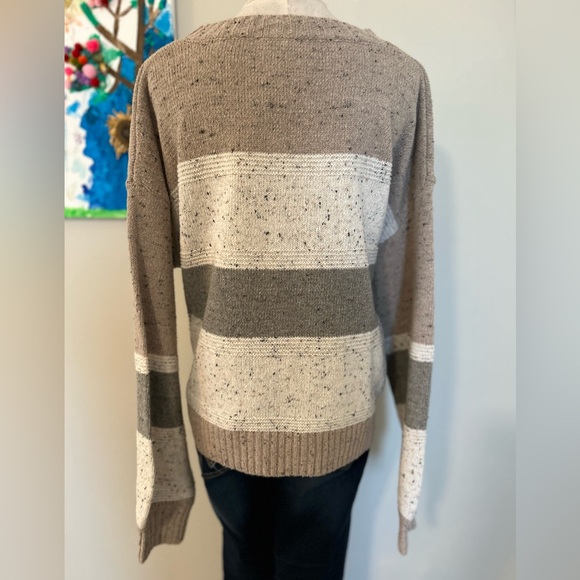 Lulus Crew Neck Sweater - Picture 4 of 7